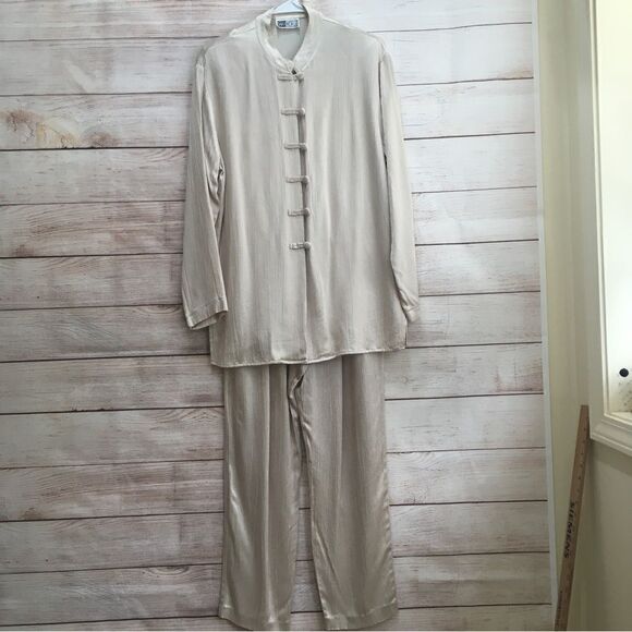 VINTAGE SARA MICHELLE TEXTURED SATINY LOUNGE SET - Picture 1 of 12
